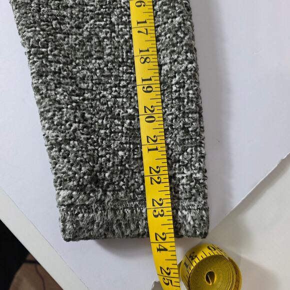 Disney Jacket Womens M Black and White Sherpa Fleece Full Zip Mickey Globe Patch - Picture 10 of 12